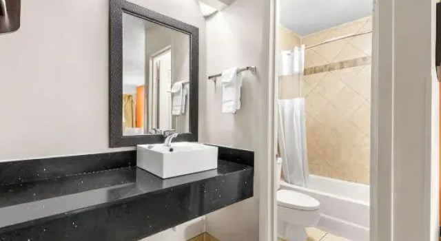Номер Standard Econo Lodge Charlotte Airport