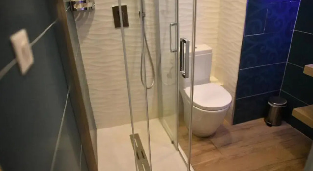 Четырёхместный номер Standard Hôtel Le Claridge