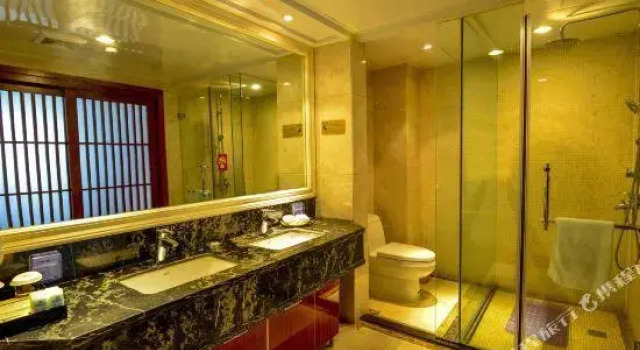 Люкс Business Ruida Boutique Business Hotel (Lanzhou Xigu Pedestrian Street)