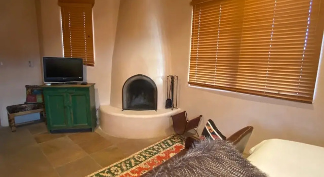 Коттедж Piñon Dream - Walk to The Plaza, Comfortable Southwestern Style