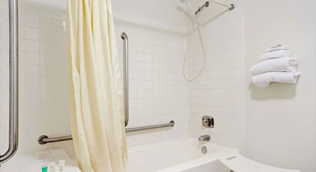 Standard Zimmer Super 8 by Wyndham Chaska