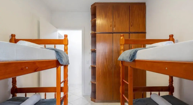 Apt w/ Balcony & BBQ 290m From the sea Cau0199