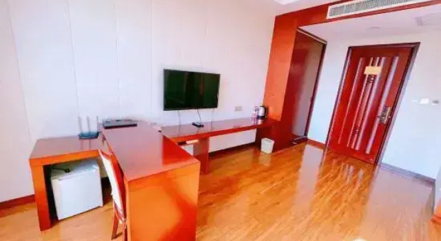 Xinfeng Hotel, Book Hotel Tangshan Hebei
