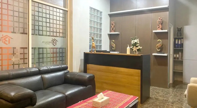 Urbanview Hotel Brodams Pematang Siantar by RedDoorz, Book Hotel Pematangsiantar Sumatra