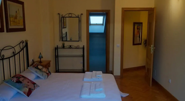 CHALET CON PISCINA EN MIÑO-Perbes, Buchen Sie Chalet Villen in Galicien, Villa