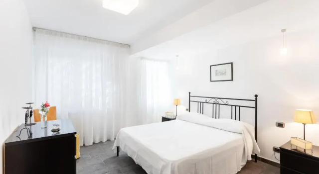 Penelope Seaview Apartment