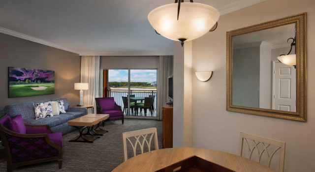 Вилла с 2 комнатами с балконом и с видом на озеро Marriotts Villas At Doral