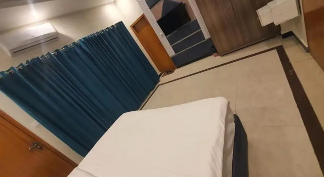 Rose Valet Guest House