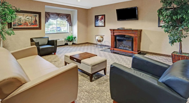 Microtel Inn & Suites by Wyndham Indianapolis Airport