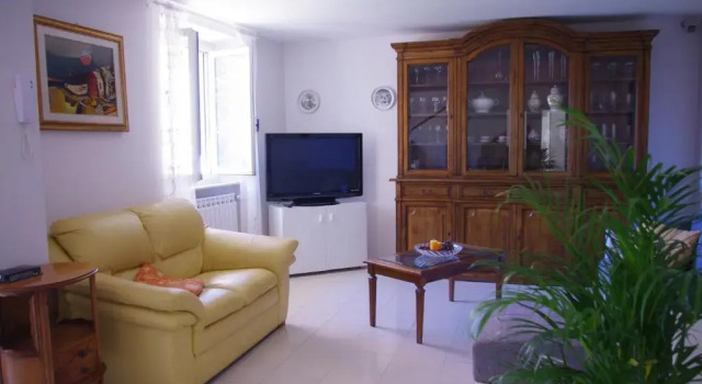Cà Marcon, Book Hotel Castelnuovo Magra Liguria