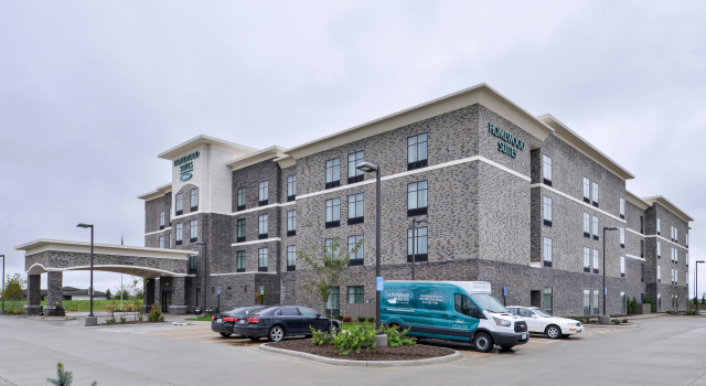 Homewood Suites Des Moines Airport, Reserva ahora Hotel Hoteles en Iowa con piscina, Piscina