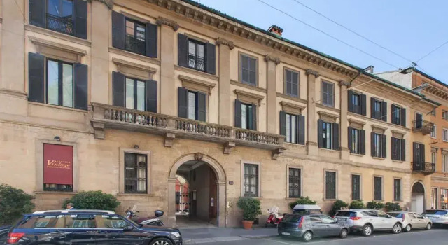 easyhomes - San Babila Monforte, Book Hotel Milan Lombardy