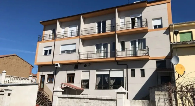 Hostal Juli, Забронировать Отель Сан-Хусто-де-ла-Вега 