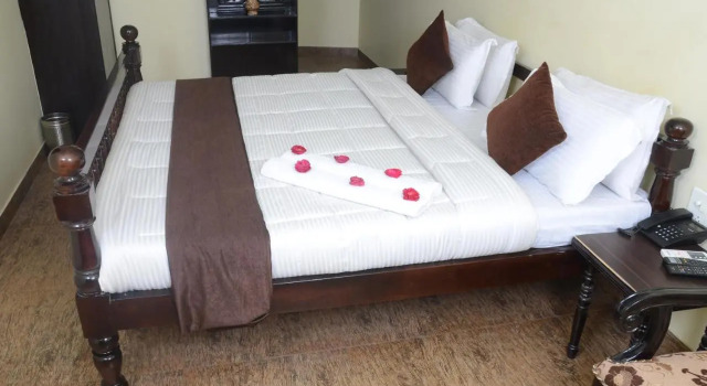 Hotel Grande Residency, Забронировать Отель Отели штата Раджастхана с парковкой, Парковка
