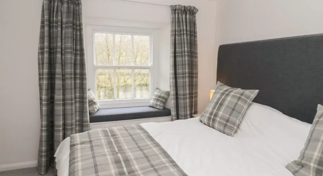 Weir Cottage, Varaa Lomakoti Mökit kohteessa Merseyside, Mökki