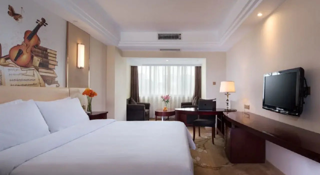 Vienna International Hotel