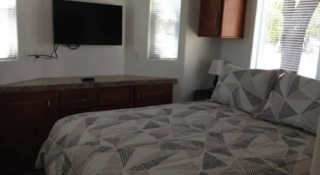 Коттедж Indian Wells RV Resort