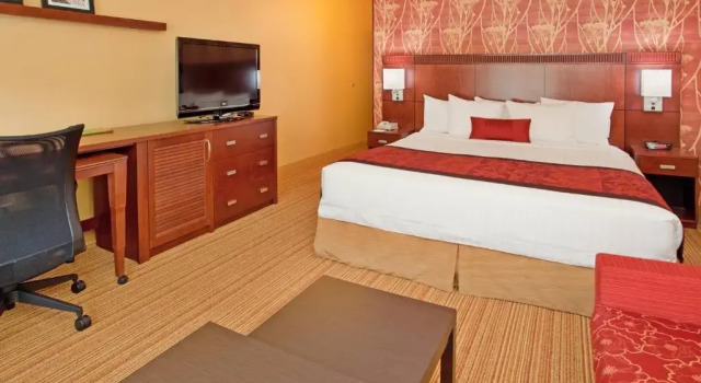 Номер Standard Courtyard Houston The Woodlands