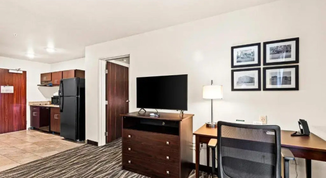 Люкс Cobblestone Hotel & Suites - Superior Duluth