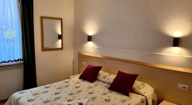 Apartament 1282, Забронировать Апартаменты/квартира Отели Торри-дель-Бенако с парковкой, Парковка