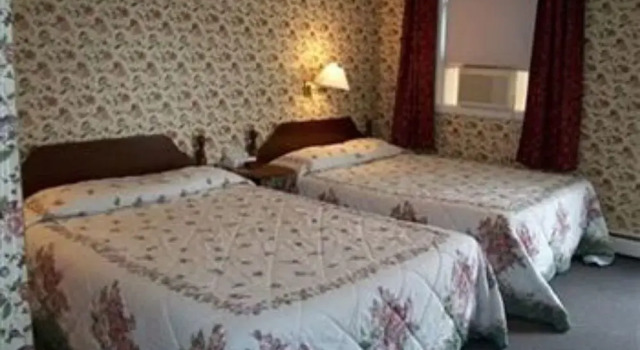 Swiss Inn & Restaurant, Забронировать Отель  