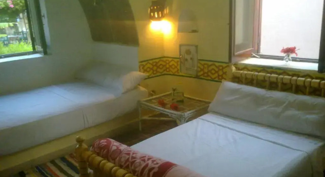 Семейное бунгало с видом на сад Al Baeirat Hotel