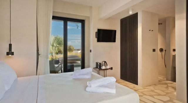 Номер Deluxe Almi Luxury Rooms
