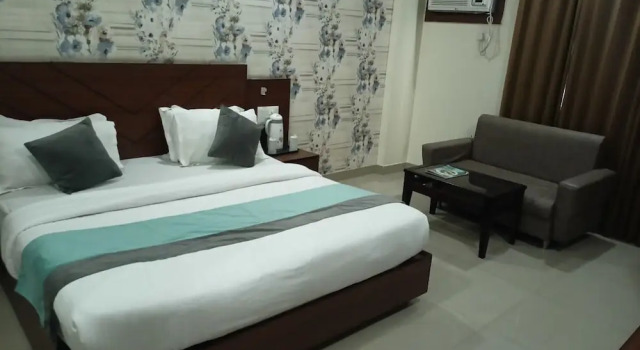 OYO 16902 Hotel The Vaishno Devi Hills