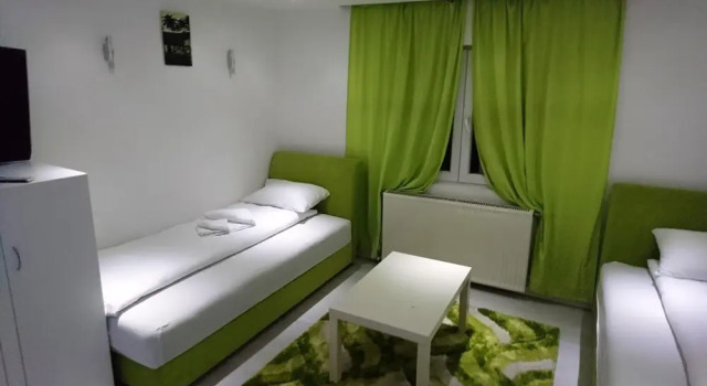 Hotel Lepi Apartments, Buchen Sie Ferienwohnung Novi Pazar Zentralserbien