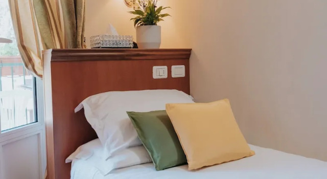 Номер Economy Hotel Flora