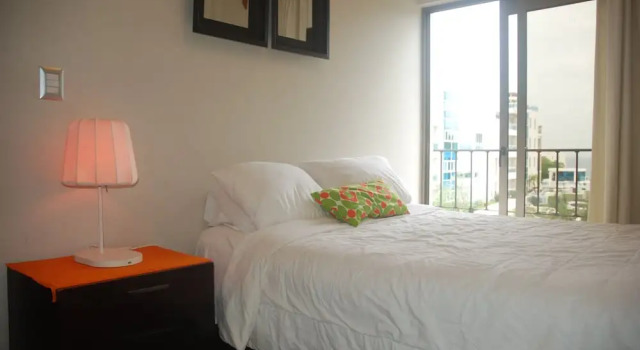 Апартаменты E&J Beach Condos