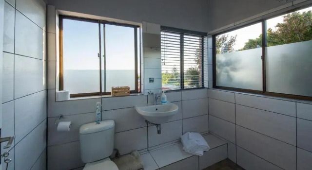 Двухместный номер Deluxe с видом на море @Abelia Guest House