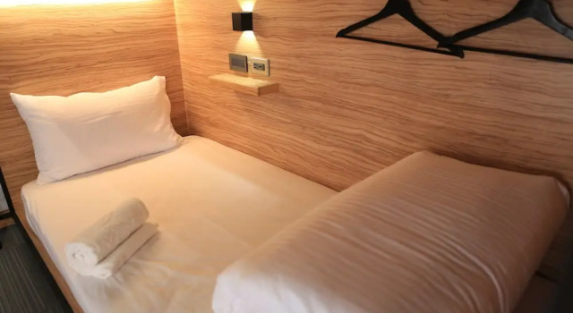Кровать в общем номере (мужской номер) Taipei Oxygen Hostel Ximending