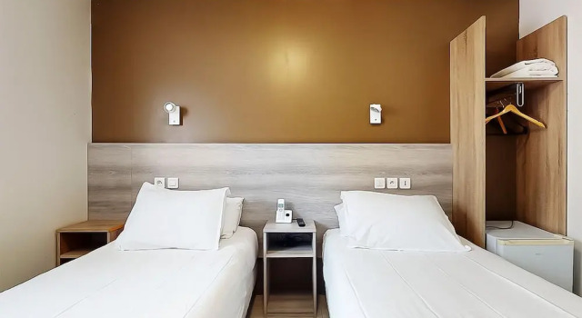 Двухместный номер Classic с видом на город Hôtel de Ménilmontant