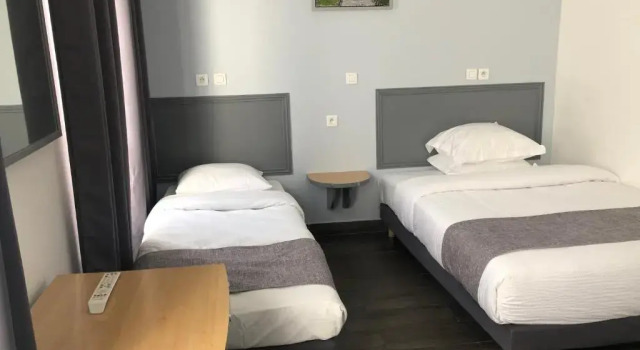 Трёхместный номер Standard Hôtel Clauzel Paris