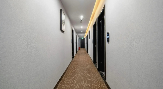 Iforest Hotel(Jiangsu Road Station), Varaa Hotelli Changning 