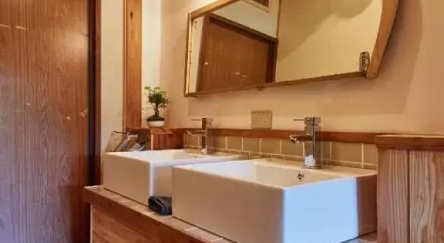Одноместный номер Standard Yanagawa Guesthouse HORIWARI 柳川の観光エリアにある静かな日本のゲストハウス