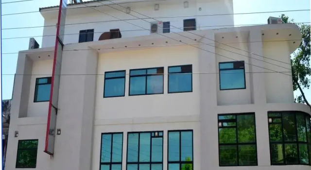 Hotel Sun Shine, Rezervovat Hotel Kashipur Uttarakhand