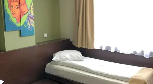 Номер Standard Graffiti Hotel Rooftop - Central Location