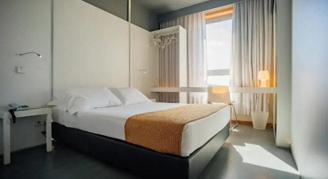 Basic room Basic Braga by Axis
