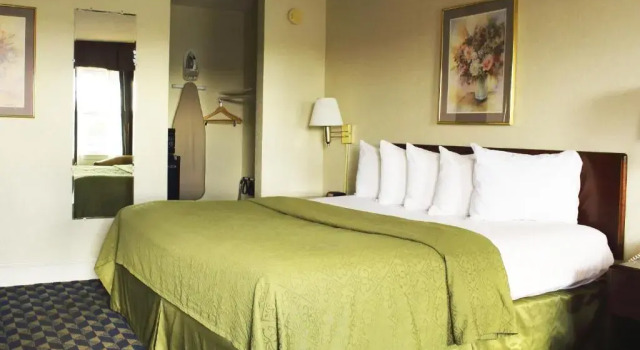 Номер Standard Governor House Inn Arlington/Falls Church