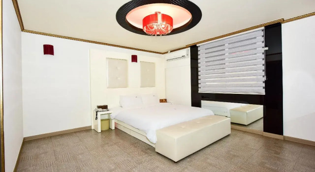 Queen Hotel, Prenota Hotel Hotel a Gyeonggi-do con parcheggio, Parcheggio