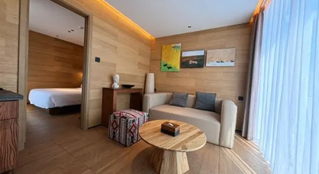 Люкс Comfort Hemu Sanbaisuo Homestay (Hemu)