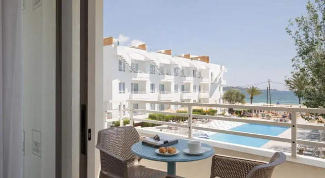 Апартаменты c 1 комнатой с видом на море Cabot Hobby Club Apartments