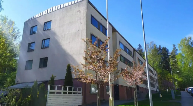 Ihan Puotilan Metron lähellä, Book Hotel Itäinen Suurpiiri Helsinki