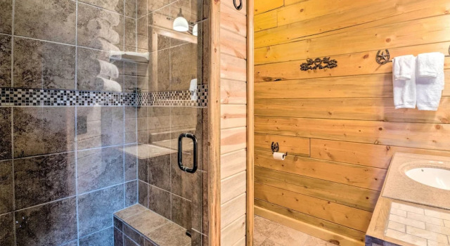 Коттедж Pet-friendly Cloudcroft Cabin: Walk to Shop, Food