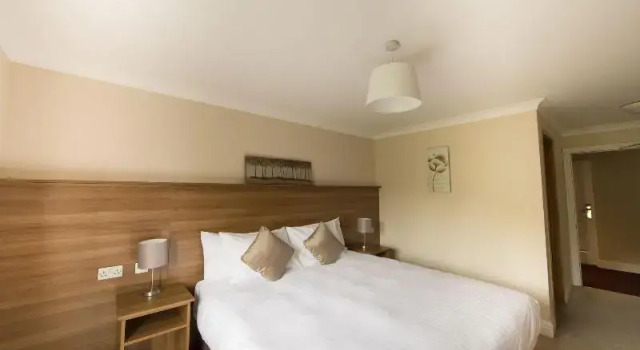 Номер Standard Riverside Suites Hotel