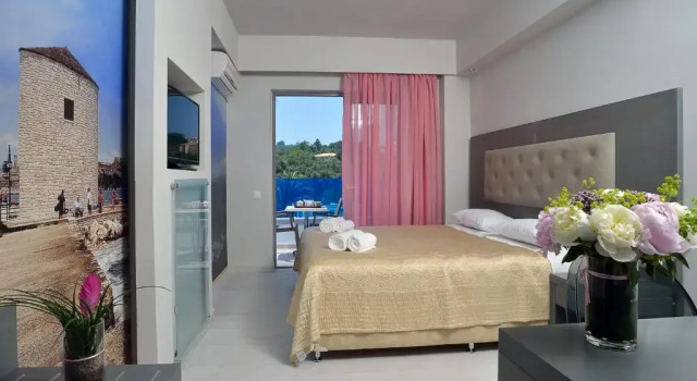 Двухместный номер Standard Design TRYP by Wyndham Corfu Dassia