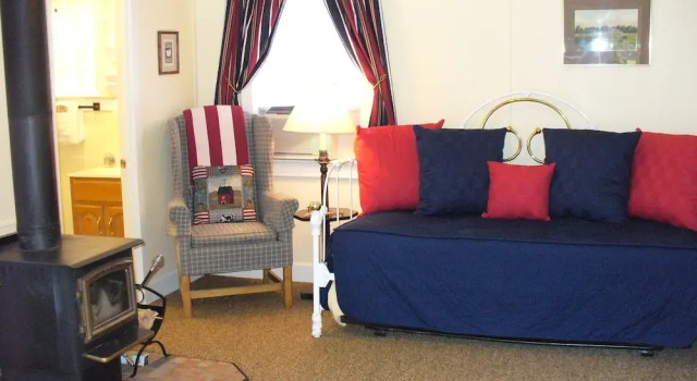 Piety Hill Cottages, Book Mini-hotel Nevada City Californien