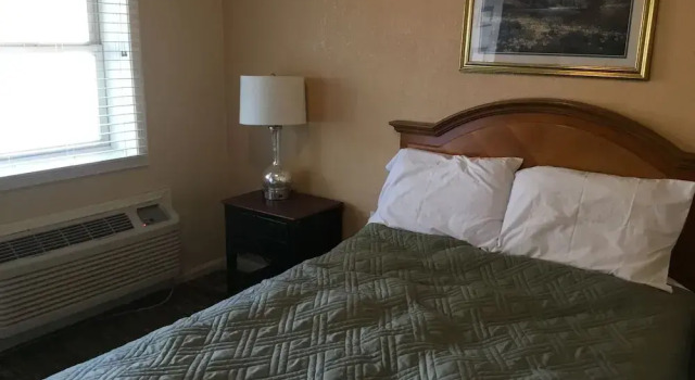 Двухместный номер Deluxe с 2 комнатами Budget Inn Express